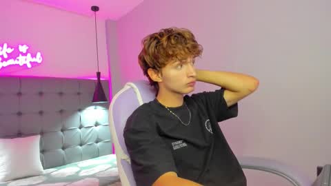 Snapshot of nicolasferrer18 chatting on 11/01/25, 07:27 nicolasferrer18 online show from 11/01/25, 07:27