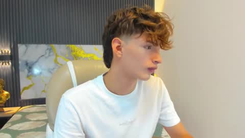 Snapshot of nicolasferrer18 chatting on 11/18/25, 07:29 nicolasferrer18 online show from 11/18/25, 07:29