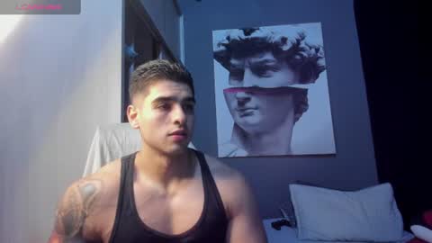 Snapshot of nicolasmuscle chatting on 06/23/26, 05:00 Andres online show from 06/23/26, 05:00