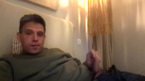 Snapshot of nicolaspercha chatting on 04/29/26, 09:43 nicolaspercha online show from 04/29/26, 09:43