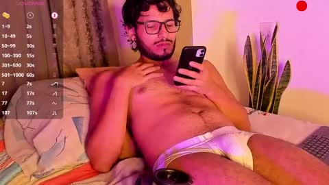 nicolasrodrii online show from 12/06/24, 11:03