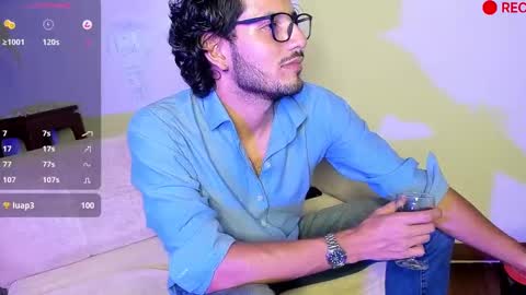 nicolasrodrii online show from 12/21/24, 01:26