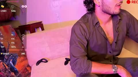 nicolasrodrii online show from 12/22/24, 06:17