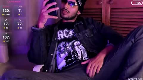 nicolasrodrii online show from 10/25/25, 11:54