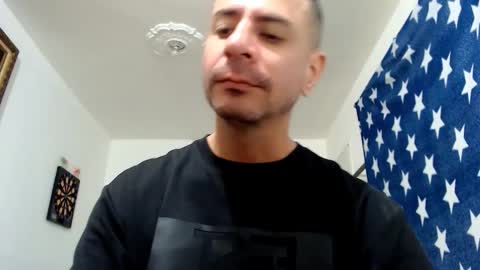 Nicolay online show from 12/17/25, 12:49