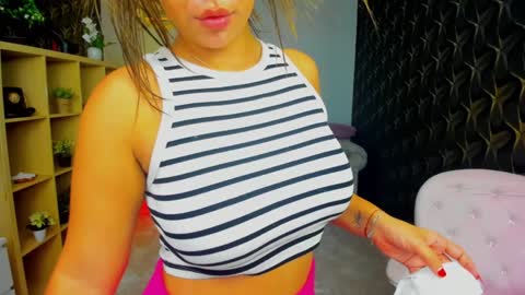 Nico online show from 01/16/25, 01:37