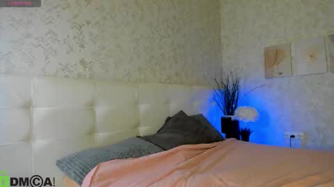 GMT7TueWedThSu 0300am-0900am. Sa 1000am-0400pm online show from 11/04/25, 08:08