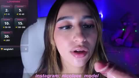 Nicole online show from 09/11/25, 12:44