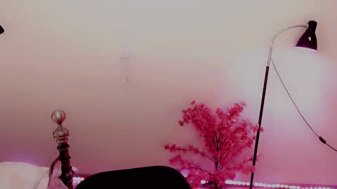 Nicole online show from 01/20/25, 05:48