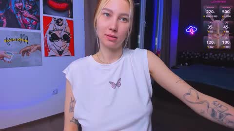 Nicole online show from 02/09/25, 11:04