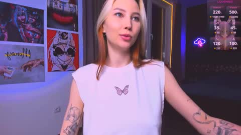 Nicole online show from 03/08/25, 02:34