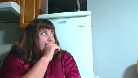 Snapshot of nicole_red__ chatting on 09/10/25, 02:11 Nicole online show from 09/10/25, 02:11