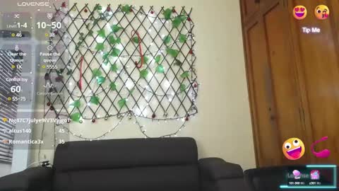 Nicole Santana online show from 02/08/25, 10:19