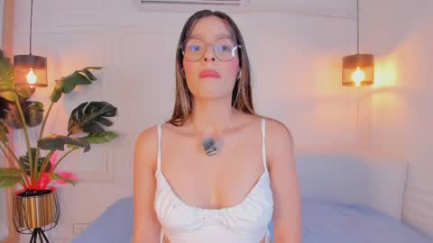 N A T A L I A online show from 03/30/26, 08:54