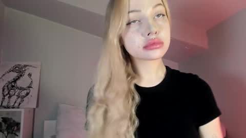 Mary online show from 02/15/25, 07:27