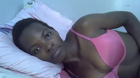 nicoleberry254 online show from 02/04/25, 11:27