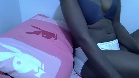 nicoleberry254 online show from 02/05/25, 09:25