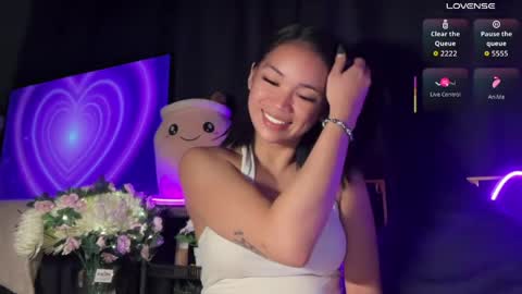 NICOLE online show from 04/08/26, 07:36