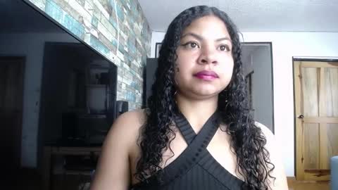 Nicole online show from 09/15/25, 02:06