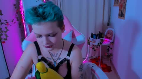 Snapshot of nicolefloret chatting on 02/01/25, 11:37 Nicole online show from 02/01/25, 11:37
