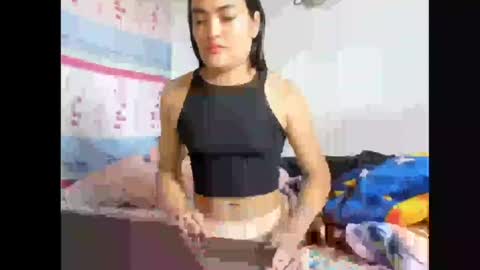 Snapshot of nicolefluffypussy chatting on 03/22/26, 02:09 Nicole jaymes online show from 03/22/26, 02:09