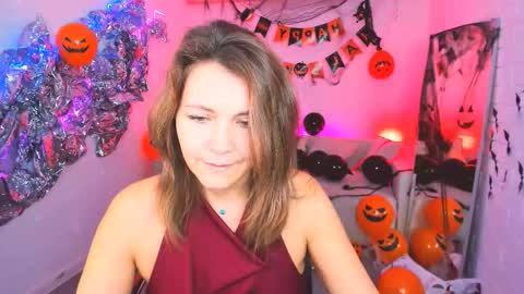 nicolehits online show from 10/24/25, 05:37