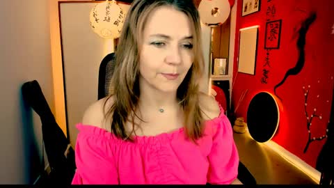 nicolehits online show from 04/05/26, 01:08