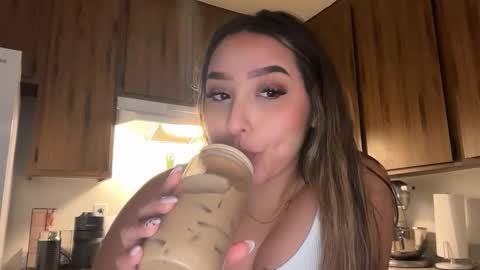 Snapshot of nicolelovesyou444 chatting on 02/05/26, 03:49 nicolelovesyou444 online show from 02/05/26, 03:49