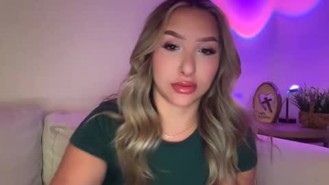 nicolelovesyou444 online show from 05/20/26, 10:43