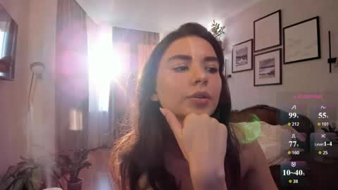 Snapshot of nicoleluuv chatting on 05/19/26, 05:08 Dua Lipa online show from 05/19/26, 05:08