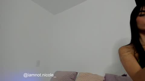 Snapshot of nicolemanson chatting on 01/21/25, 11:34 Nicole Manson online show from 01/21/25, 11:34