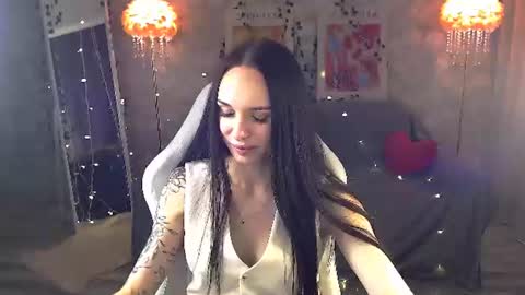 Snapshot of nicolemerz chatting on 06/12/26, 03:44 Nicole online show from 06/12/26, 03:44