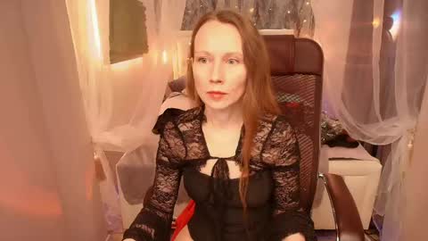 Snapshot of nicolemiless chatting on 04/17/26, 12:19 Nicole online show from 04/17/26, 12:19