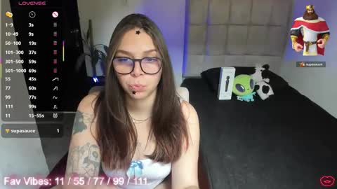 Snapshot of nicolepeachx chatting on 03/12/26, 03:18 Nicol independent model online show from 03/12/26, 03:18