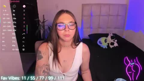 Snapshot of nicolepeachx chatting on 03/28/26, 09:58 Nicol independent model online show from 03/28/26, 09:58