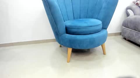 Nicolett online show from 01/14/25, 07:00