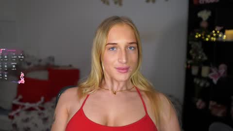 nicolette__shea_ online show from 01/04/25, 05:16