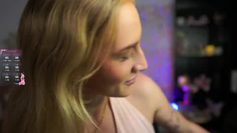 nicolette__shea_ online show from 03/07/25, 12:12