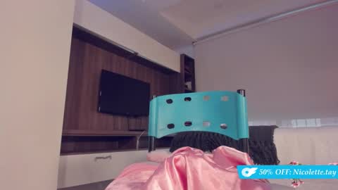 Snapshot of nicolette_tay chatting on 01/08/26, 04:09 Nicol online show from 01/08/26, 04:09