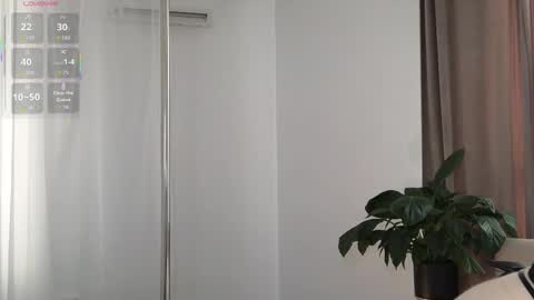 Snapshot of nicolettebean chatting on 01/17/26, 07:24 Nicol online show from 01/17/26, 07:24