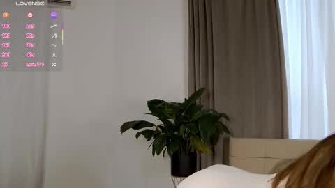 Snapshot of nicolettebean chatting on 02/12/26, 07:25 Nicol online show from 02/12/26, 07:25