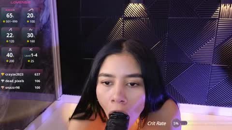 Nicoll  Independent model online show from 12/10/24, 06:28