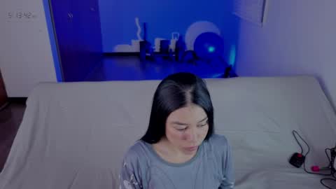 Snapshot of nicollbashel chatting on 04/26/26, 10:13 Nicoll Independent model online show from 04/26/26, 10:13