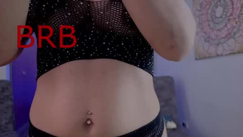 Snapshot of nicollbashel chatting on 05/16/26, 06:43 Nicoll Independent model online show from 05/16/26, 06:43