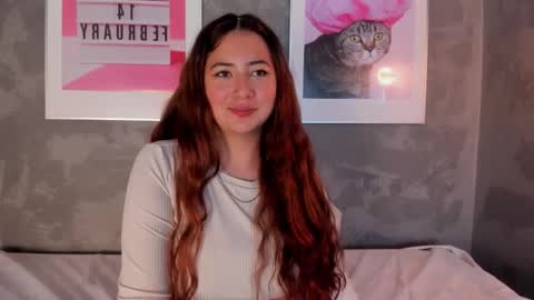 nicolle_evanss_ online show from 10/09/25, 11:41