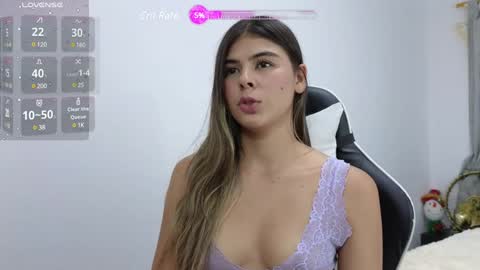 Snapshot of nicolle_jhons chatting on 12/20/24, 12:08 Nicolle online show from 12/20/24, 12:08