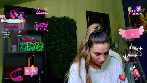 Nicolle online show from 07/01/26, 08:16