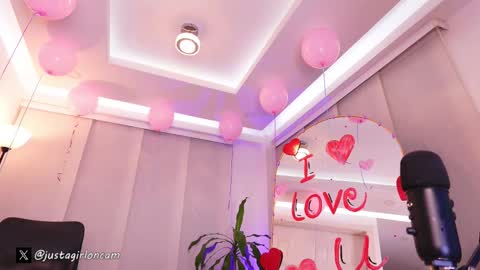 Snapshot of nicollet_ chatting on 02/03/26, 02:53 Nicollet online show from 02/03/26, 02:53