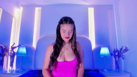 Snapshot of nicolmeyer chatting on 01/20/25, 11:45 Nicol online show from 01/20/25, 11:45