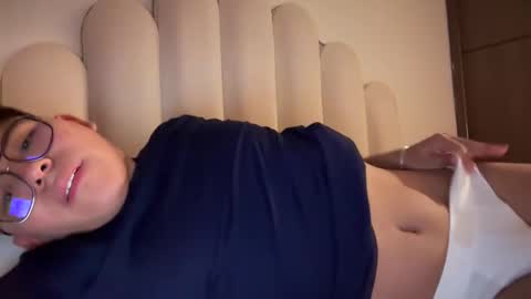 Snapshot of nicoxdulce chatting on 01/11/25, 03:44 nicoxdulce online show from 01/11/25, 03:44